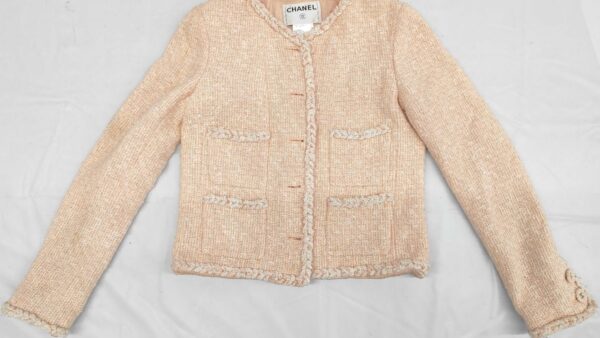 【久留米市の買取実績】シャネル レディースジャケットを54,000円でお買取りしました